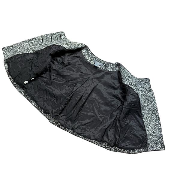 Ann Taylor Three Button 3/4 Sleeve Brown Ivory Damask Crop Swing Jacket Size 8 - Picture 10 of 12